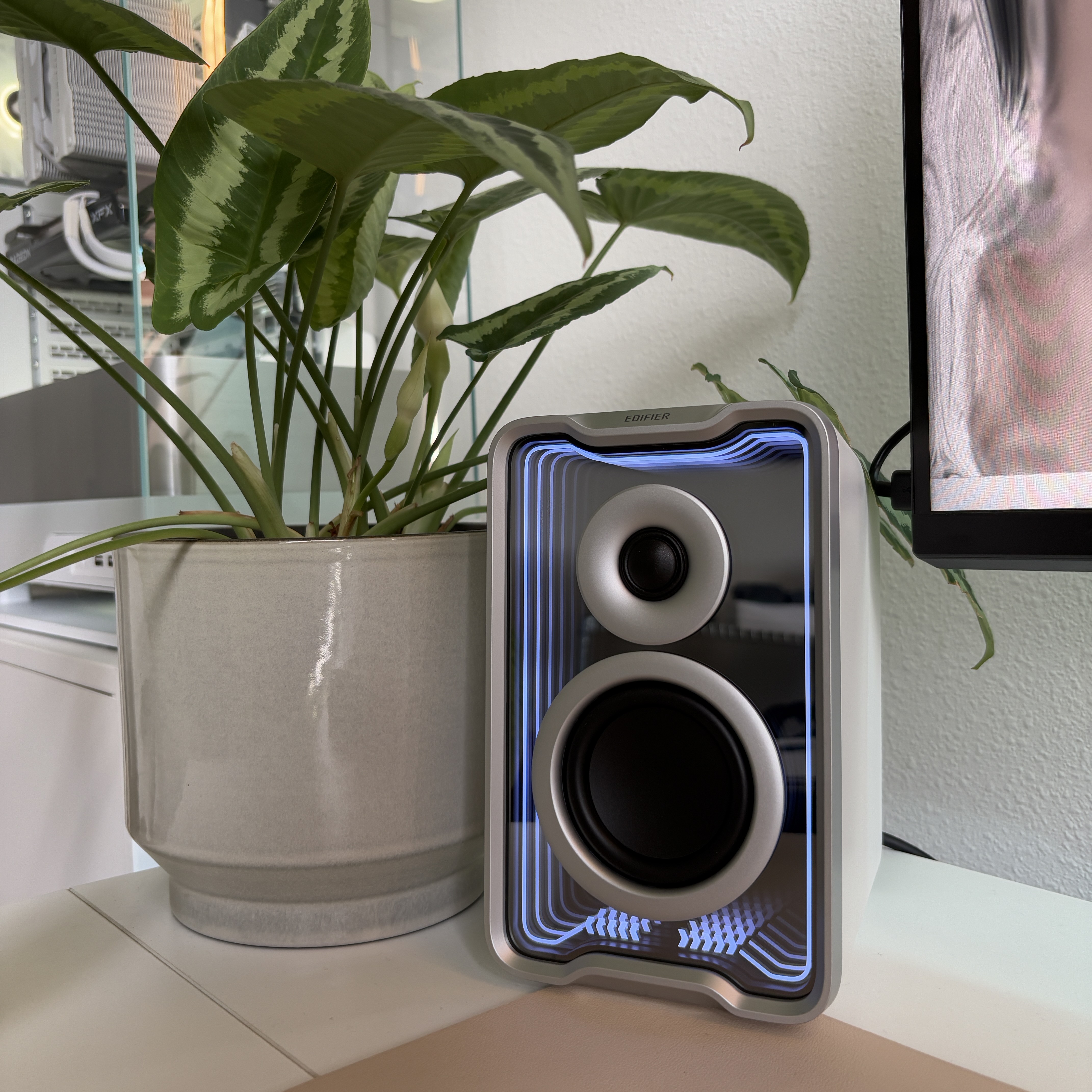 Edifier speakers